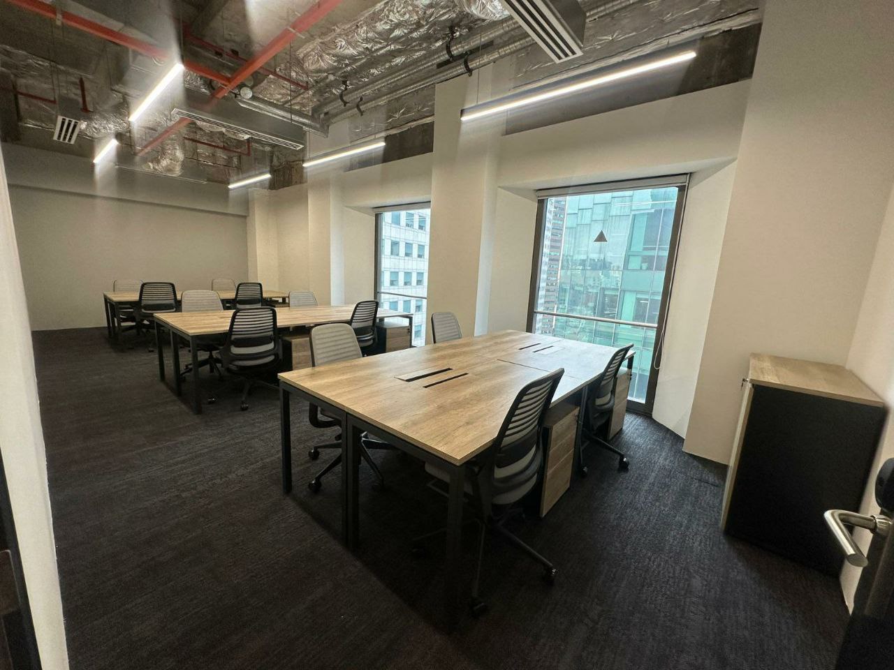 12 Person Private Office at OCBC Centre East