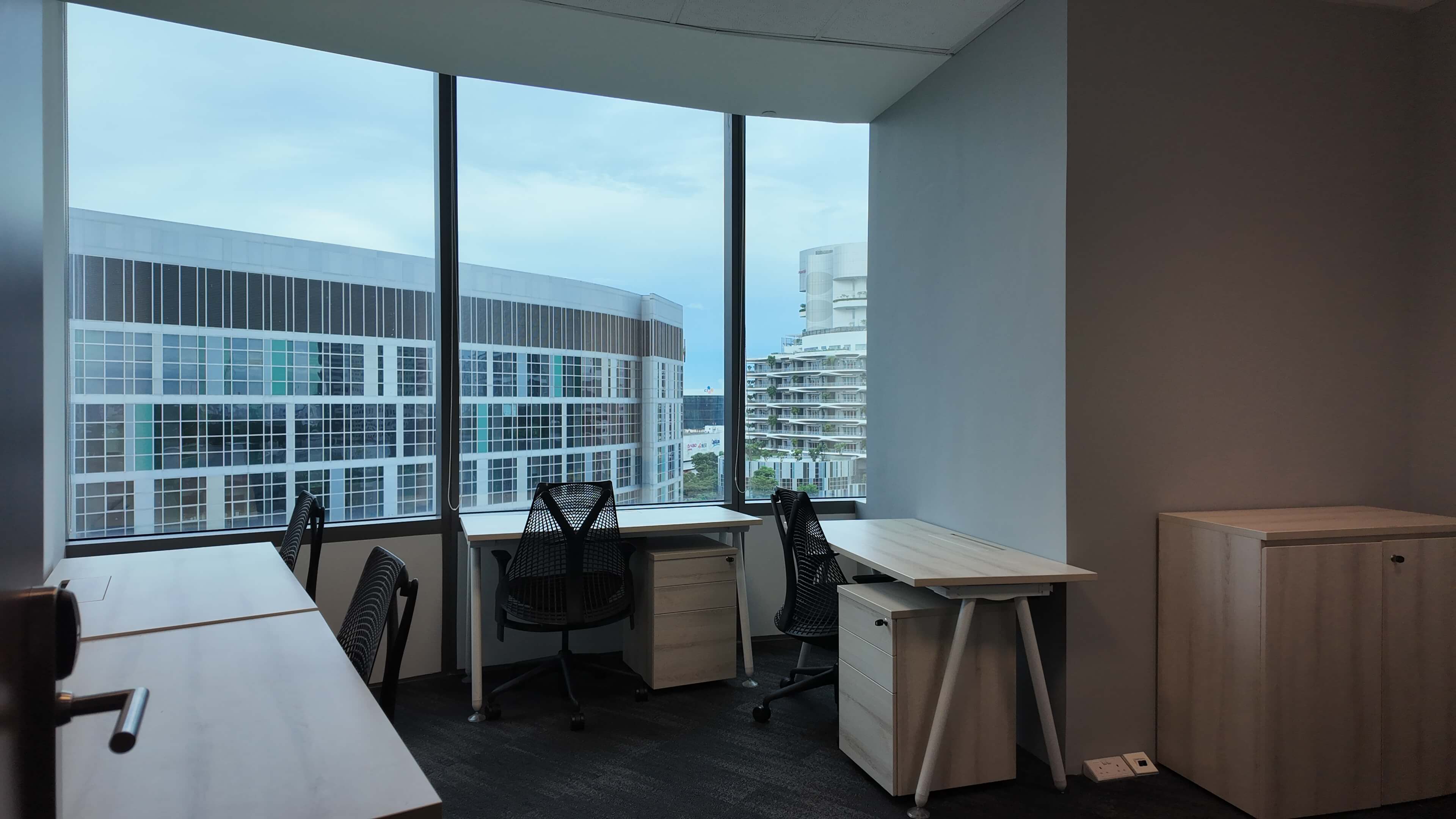 6 Person Private Office at Westgate Tower