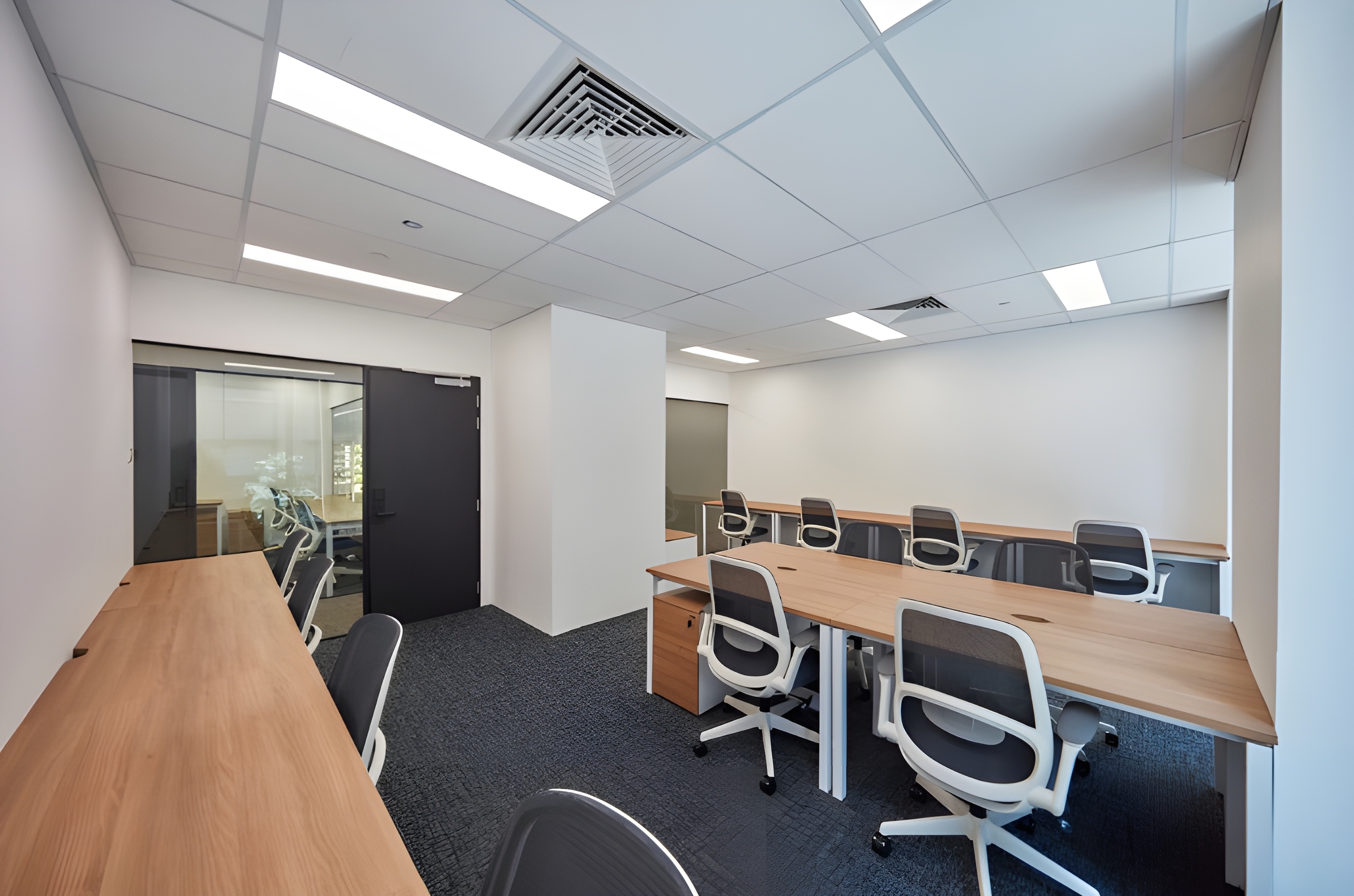 12 Person Private Office at 77 Robinson