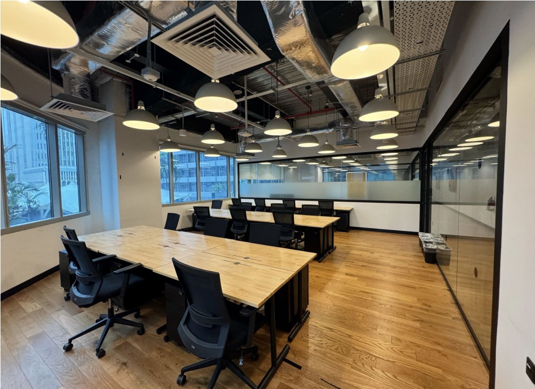 17 Person Private Office at Funan