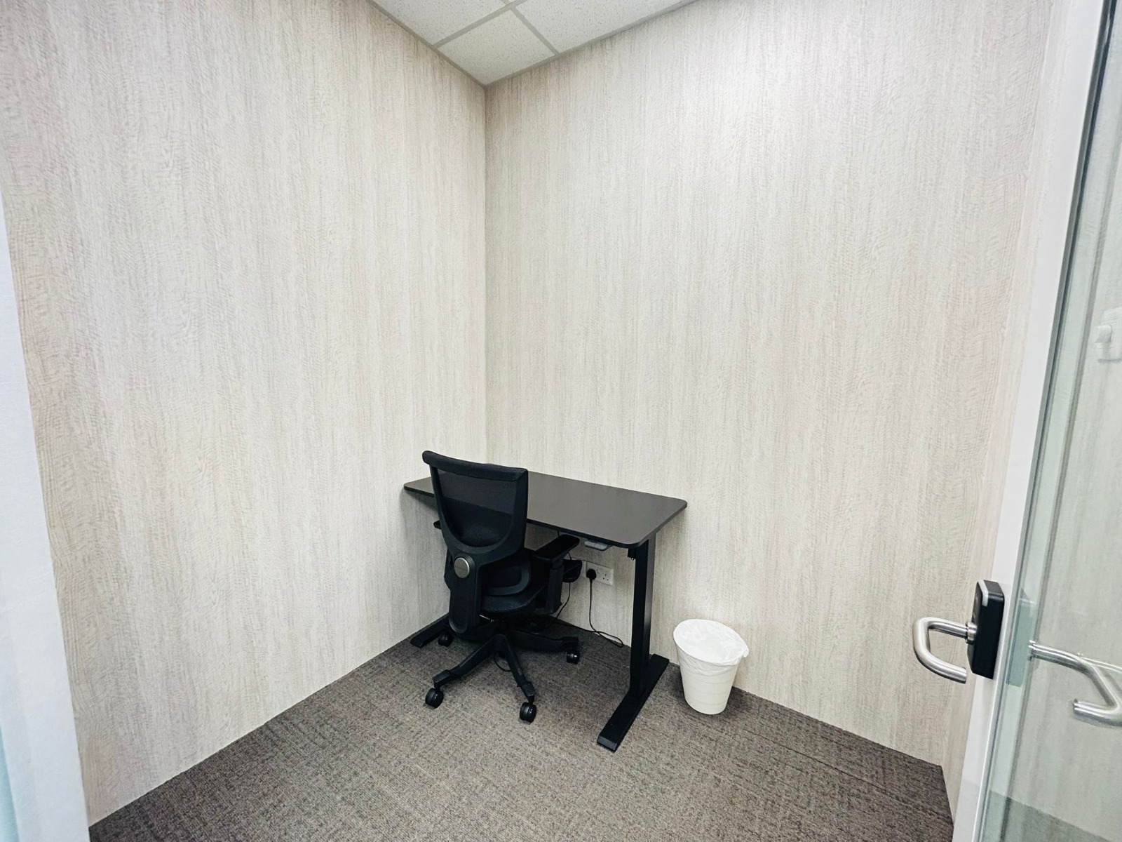 1 Person Private Office at Vidacity