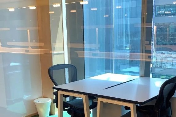2 Person Private Office at Asia Square Tower 2