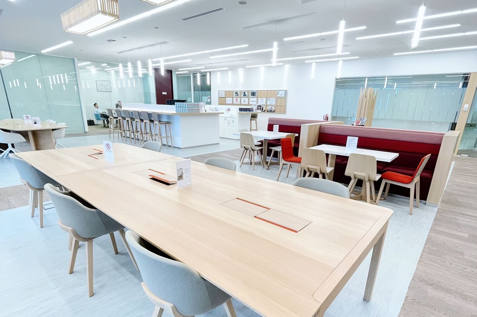 1 Person Co-working Desk at Duo Tower