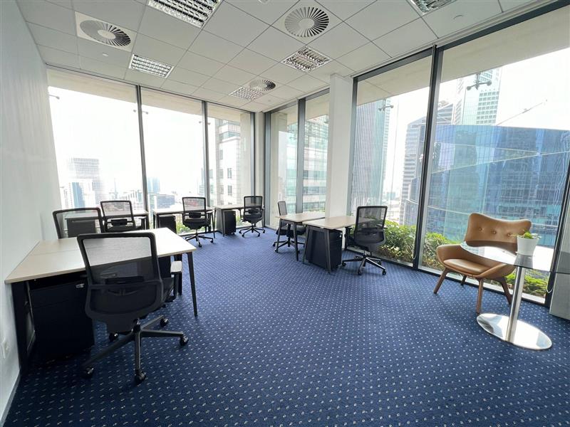 10 Person Private Office at CapitaGreen