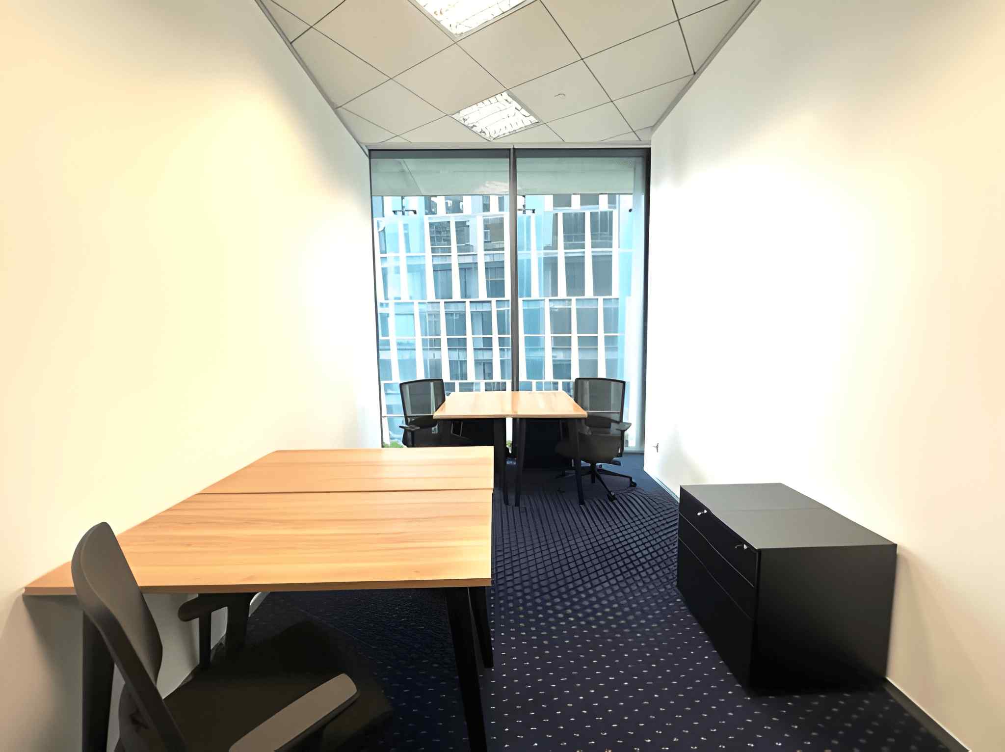 4 Person Private Office at CapitaGreen